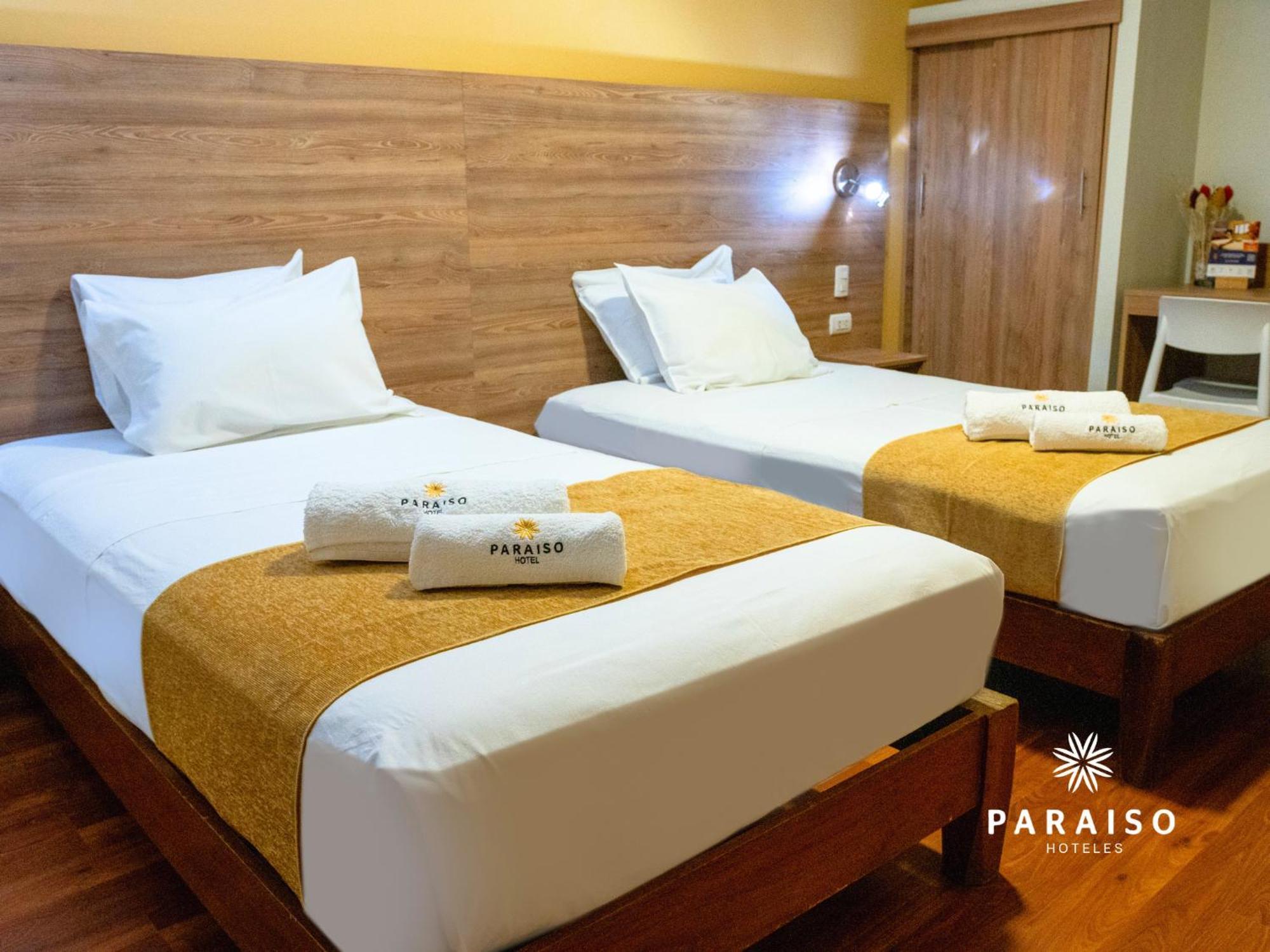 Hoteles Paraiso 齐克拉约 外观 照片