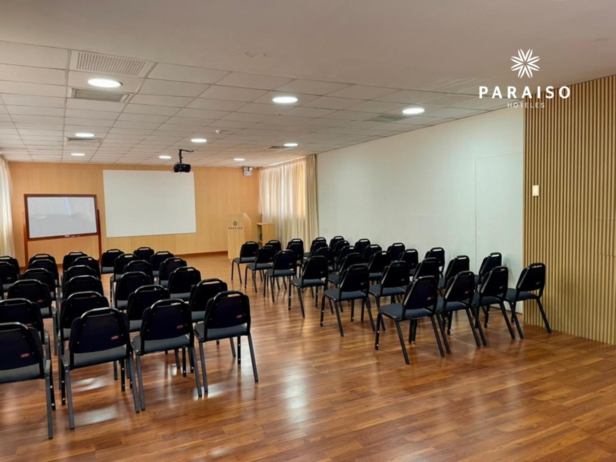 Hoteles Paraiso 齐克拉约 外观 照片